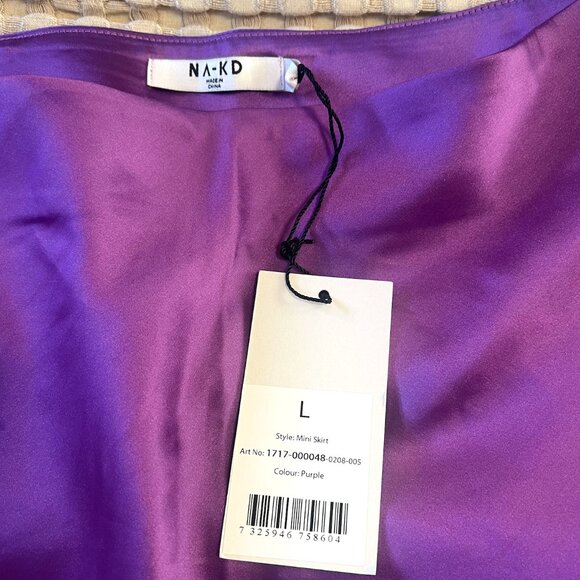 NA-KD Purple Silky Mini Skirt - Picture 6 of 7